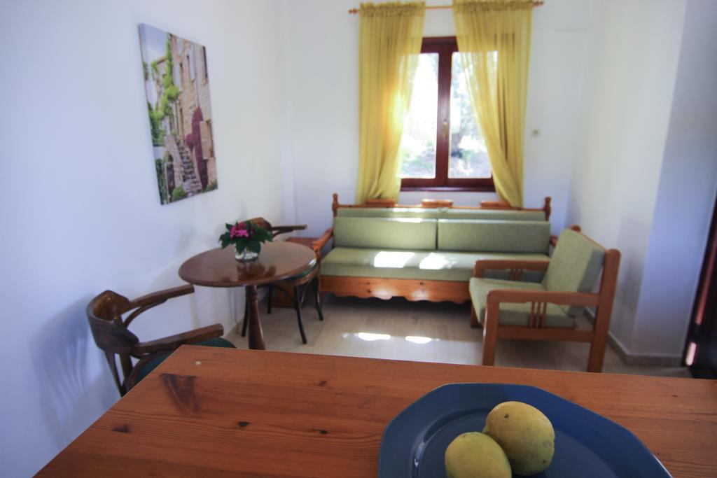 Ferienwohnung Eleonas Plakias Exterior foto